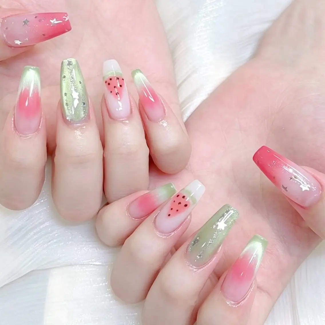 ネイル ハンドネイル 🎀kira 長さだし💗モチ最高のネイルデザイン