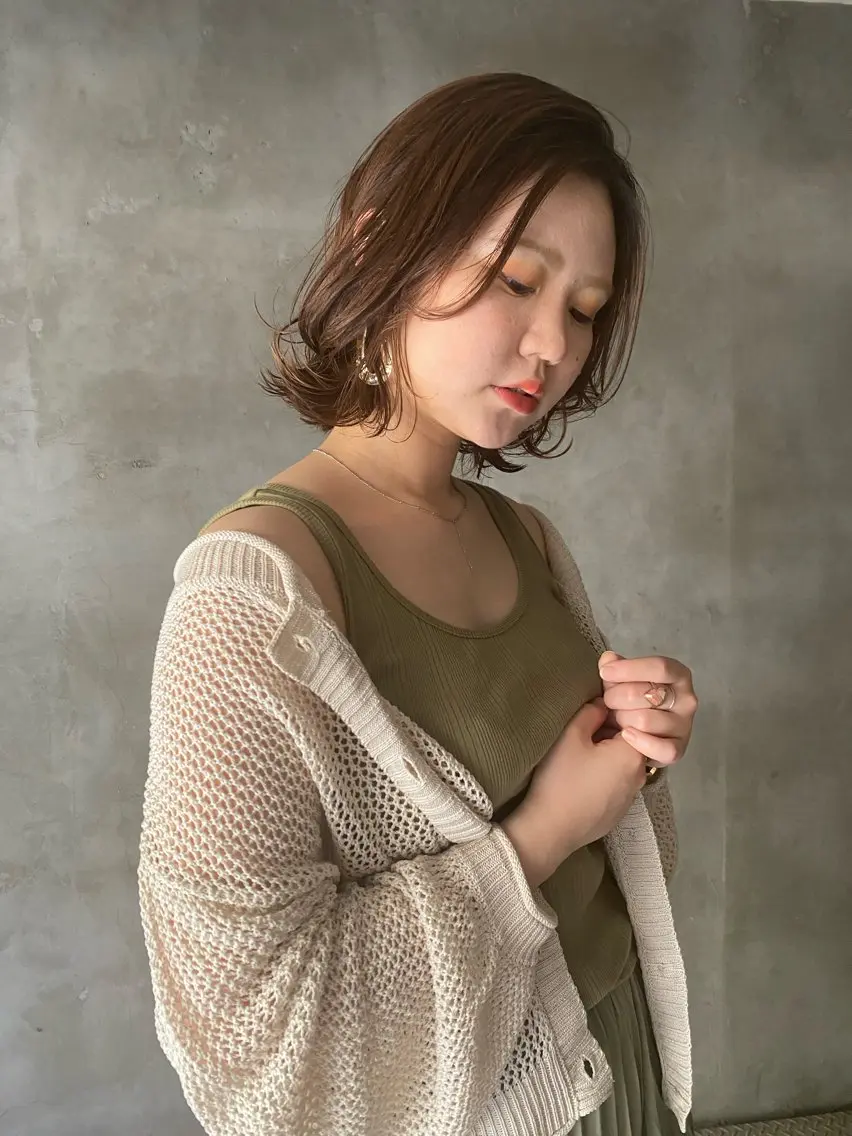 ミディアム カラー ハイライトカラー ボブ ハイライト ウルフカット ウルフボブ ヘアカラー 本多結香/レイヤー /ハイライトカラーのヘアスタイル