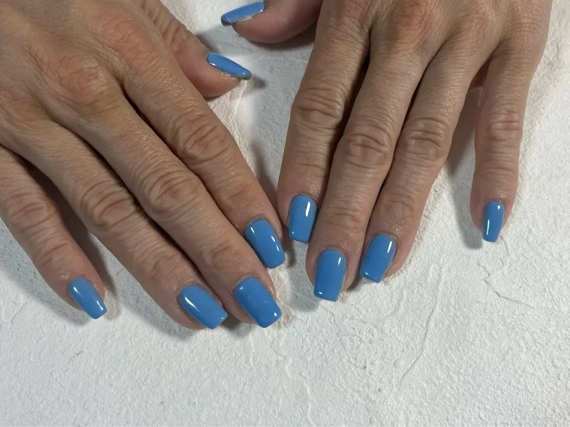 ネイル オーロラネイル フラワーネイル フットネイル フレンチネイル ジェルネイル ハンドネイル kiki nail たまプラーザのネイルデザイン