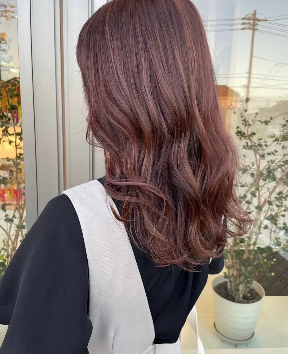 ミディアム ピンクブラウン 三宅 壱輝のヘアスタイル
