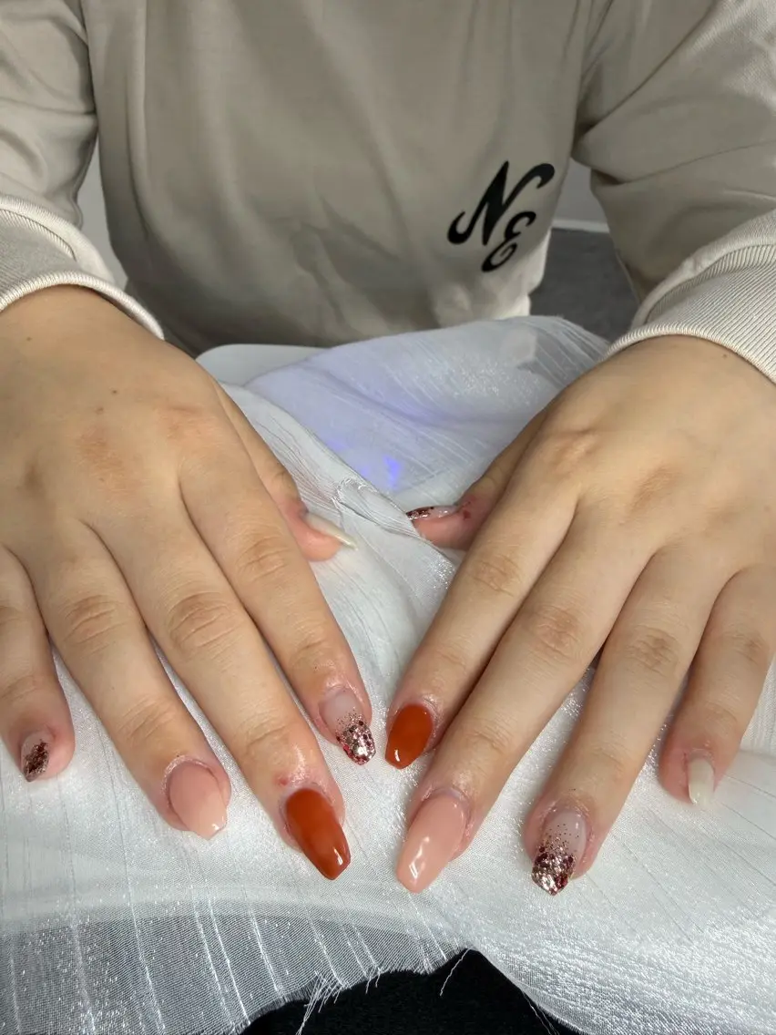 ネイル グラデーション ラメ(グリッター) ラメグラデーション Nailroom Hのネイルデザイン