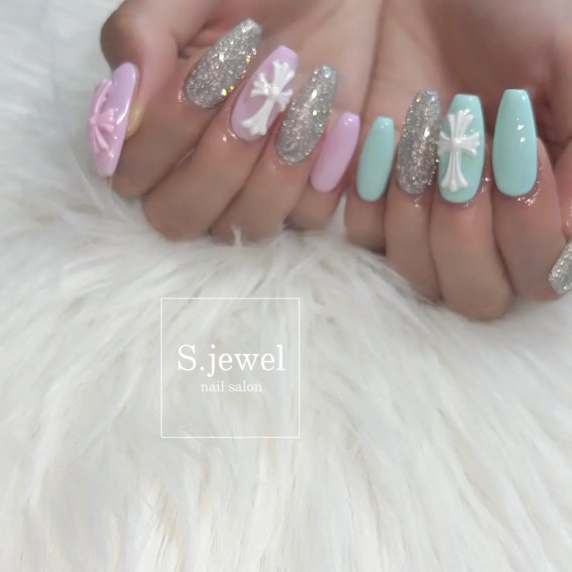 ネイル S. JEWELのネイルデザイン