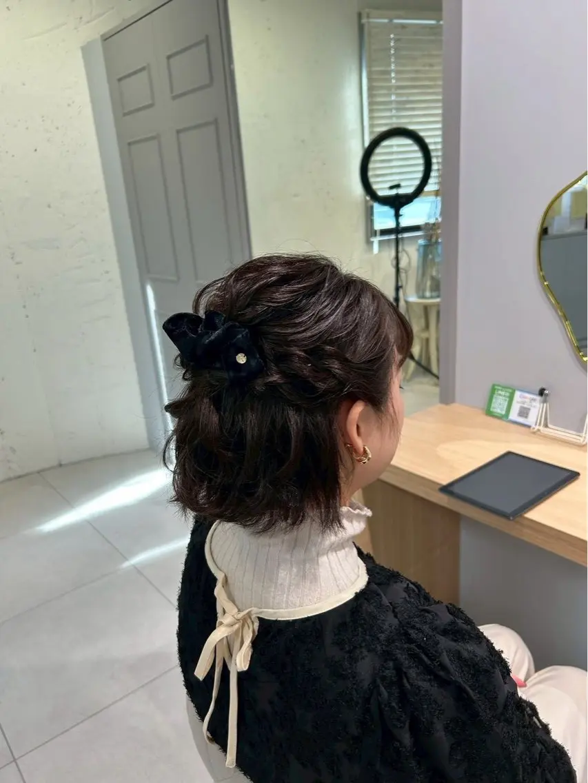 【🎀ふんわり愛されハーフアップ🤍あなたの可愛いを叶えます🪄💖】お呼ばれヘア✨の写真