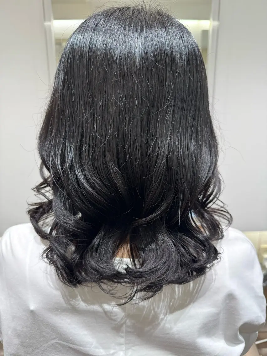 セミロング パーマ カット パーマ デジタルパーマ🫧 韓国風ヘア🫧サクラのヘアスタイル