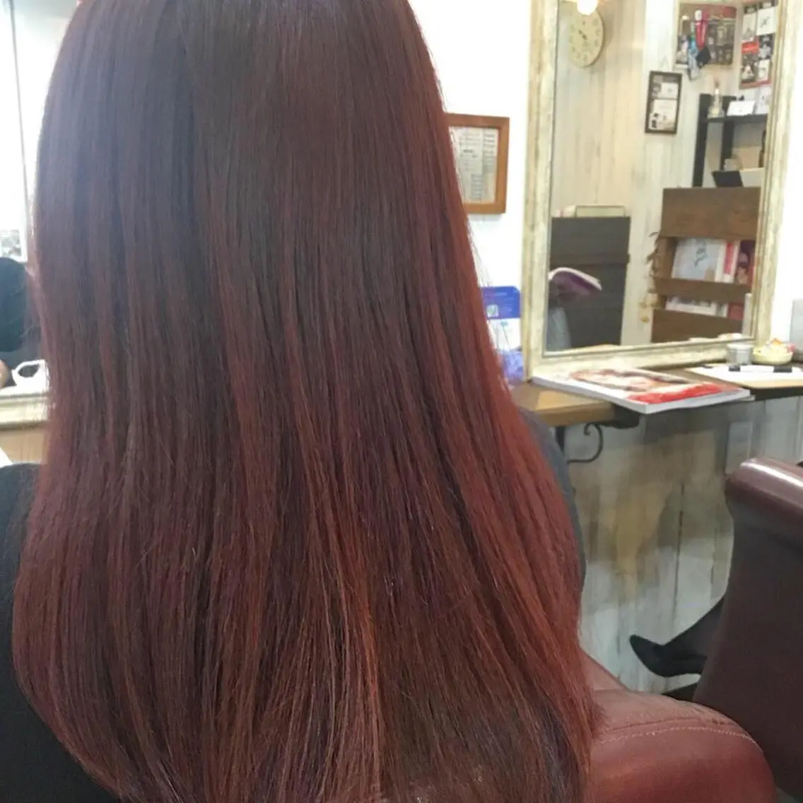 セミロング カラー embrace エンブレイスのヘアスタイル