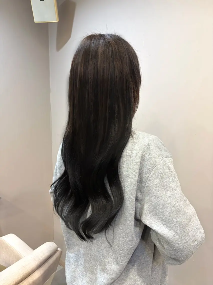 ロング シールエクステ エクステ カット エクステ レイヤー/透けカラー ✨KANAのヘアスタイル
