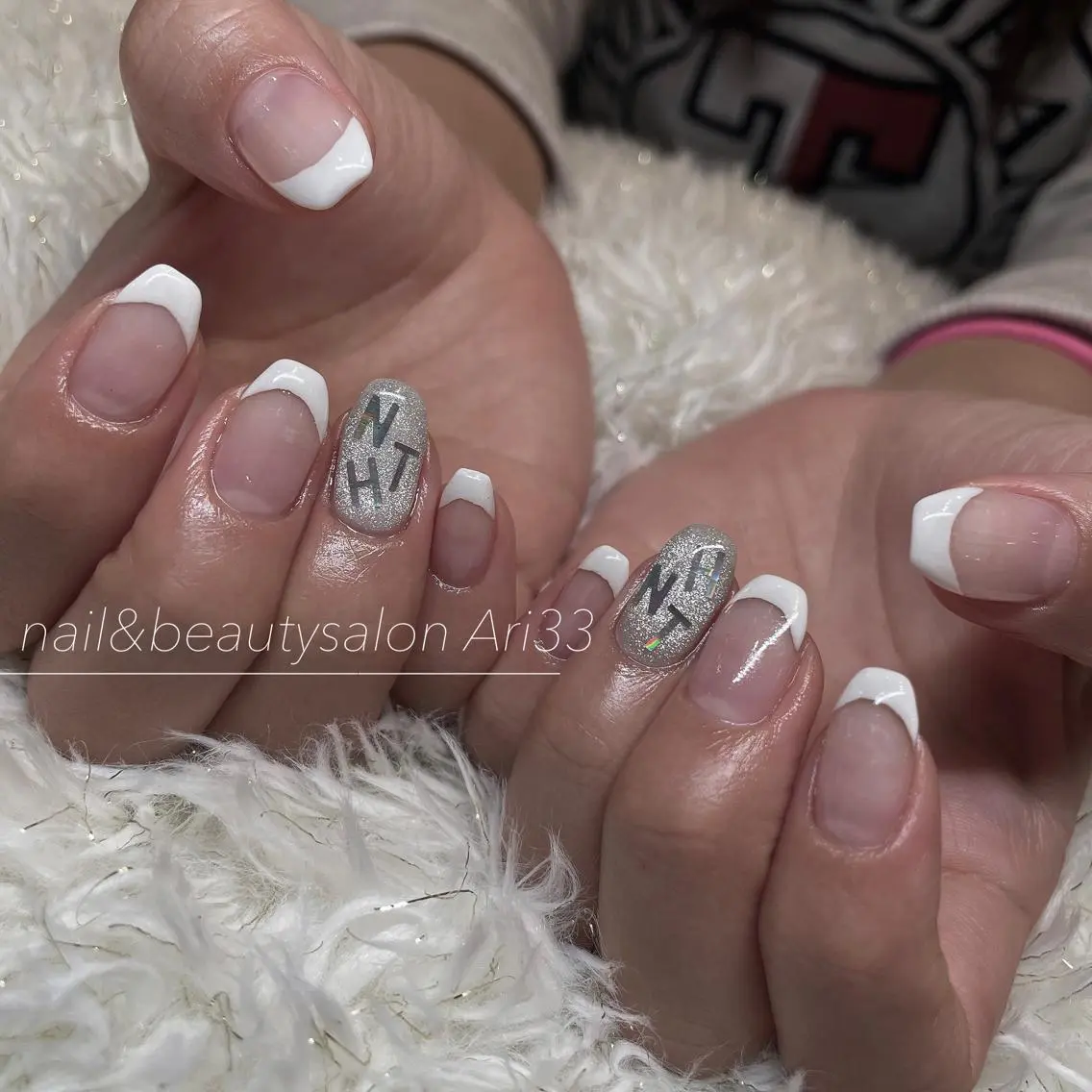 ネイル マグネットネイル ニュアンスネイル ハンドネイル プライベートサロン Ari33nailのネイルデザイン