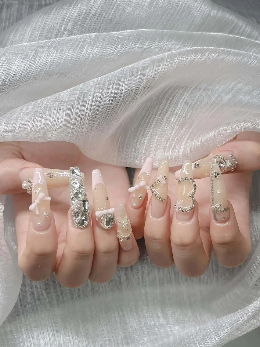 ネイル ハンドネイル Lee Nailsのネイルデザイン
