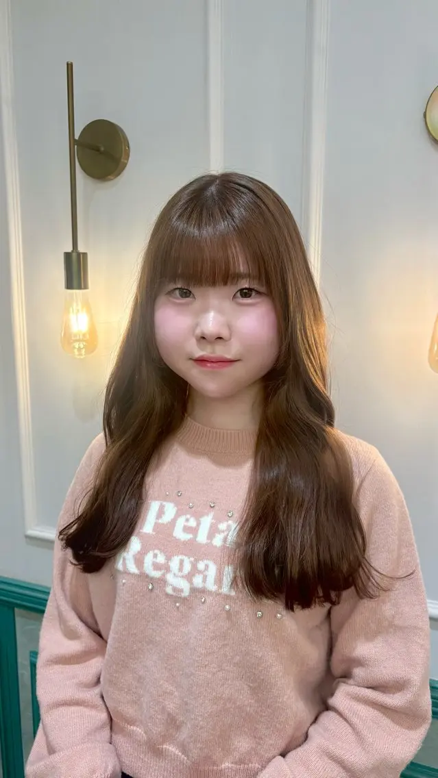 ロング カラー ベージュカラー ヘーゼル mio🐶💗カット /艶カラー/矯正のヘアスタイル