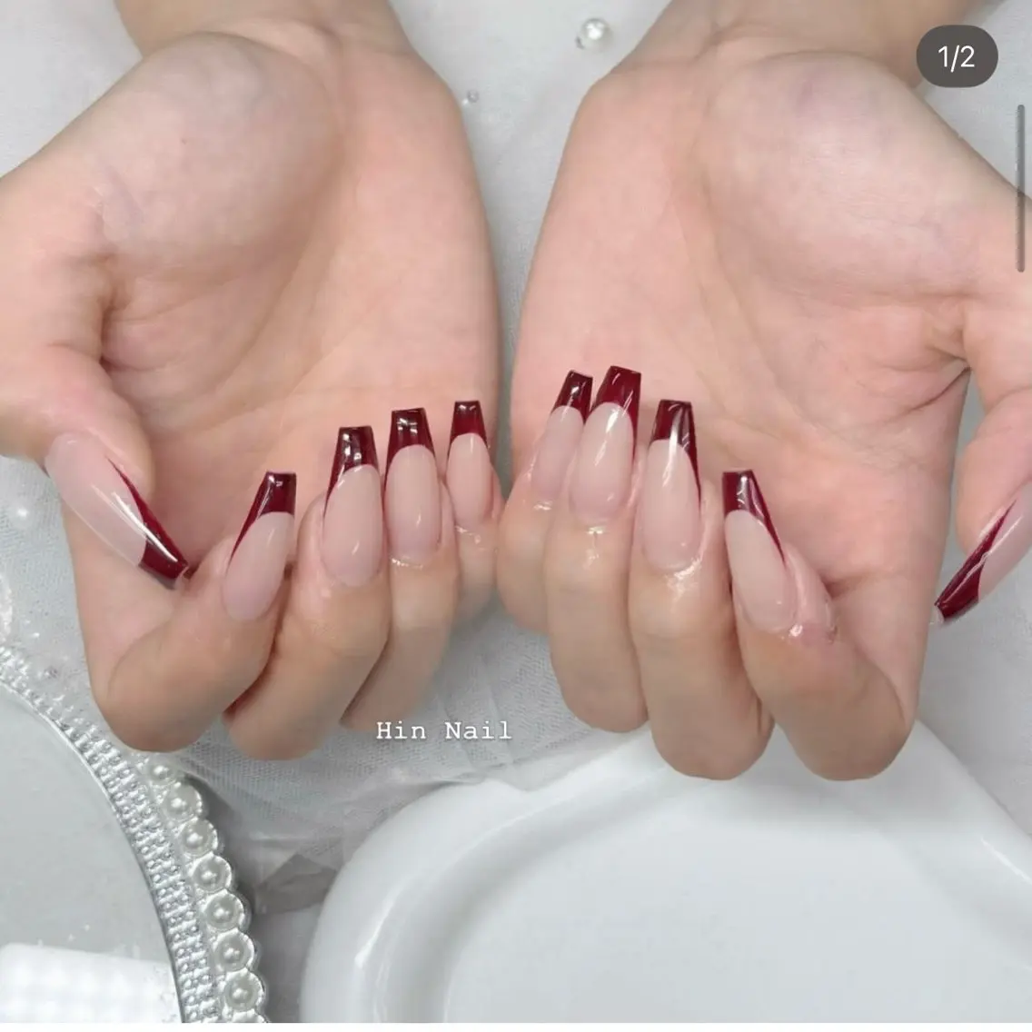 ネイル アニマル柄 ボルドー ブラウン チークネイル ドット ハンドネイル HIN NAILのネイルデザイン