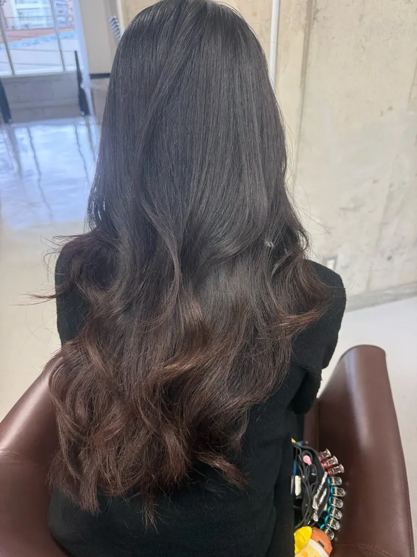 ロング カラー ブラウンカラー 透明感カラー ダークブラウン ヘアカラー 楓真/ 韓国風カラー💭のヘアスタイル