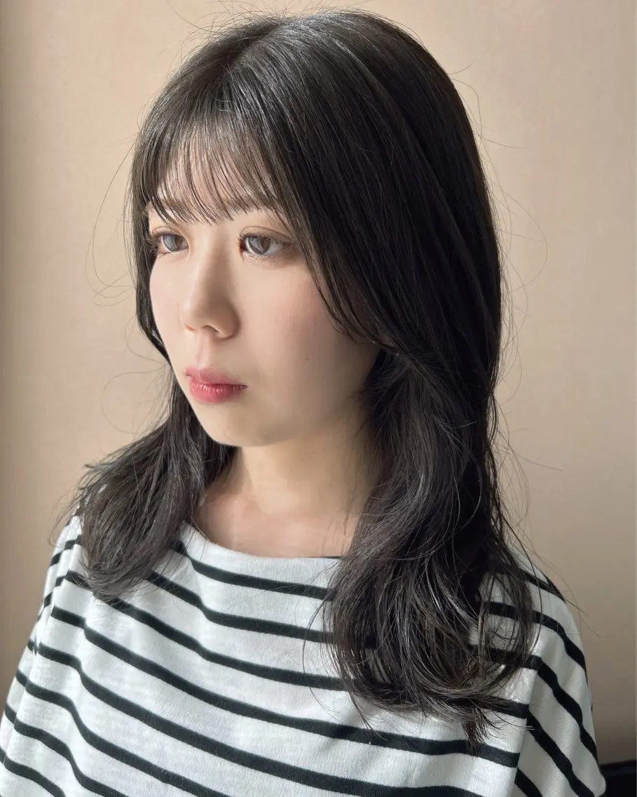 ロング カラー ブリーチ ブリーチなしカラー hubhair レイヤー/透明感のヘアスタイル