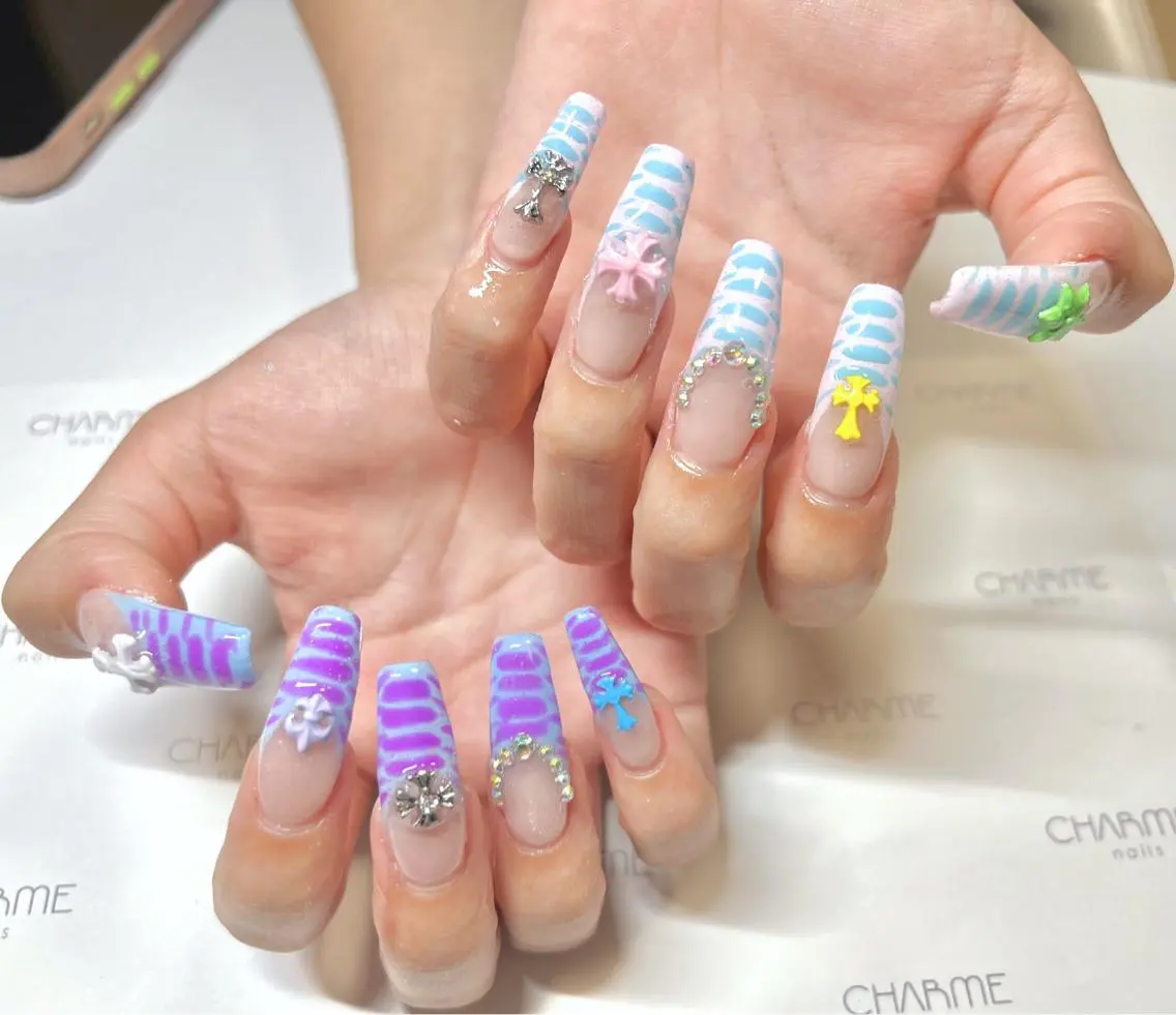 ネイル ロングネイル スーパーロングネイル ハンドネイル CHARME 🤎〔RINA〕のネイルデザイン