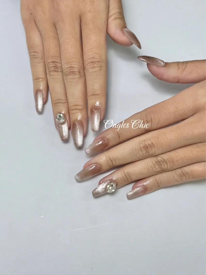 ネイル ハンドネイル ハンドケア ongles chicのネイルデザイン