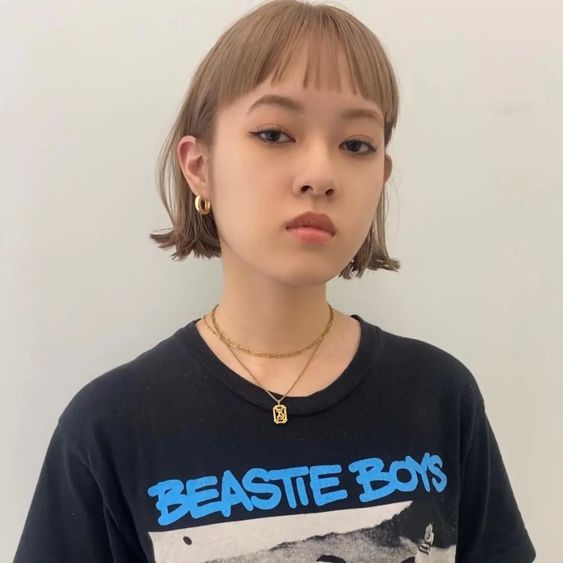 カラー ダブルカラー ボブ 大石 沙季のヘアスタイル