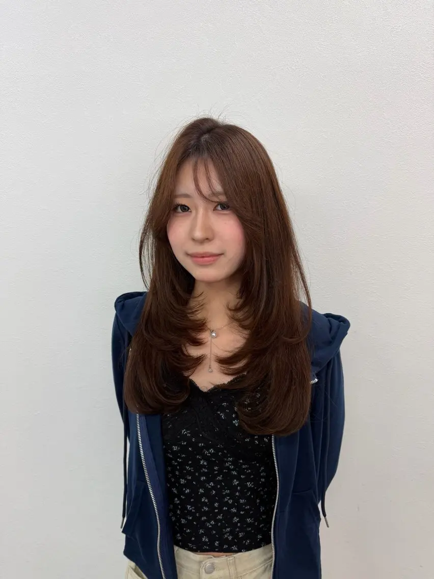 セミロング ヘアカラー トリートメント 暖色カラー🪷 オタク美容師🎶のヘアスタイル