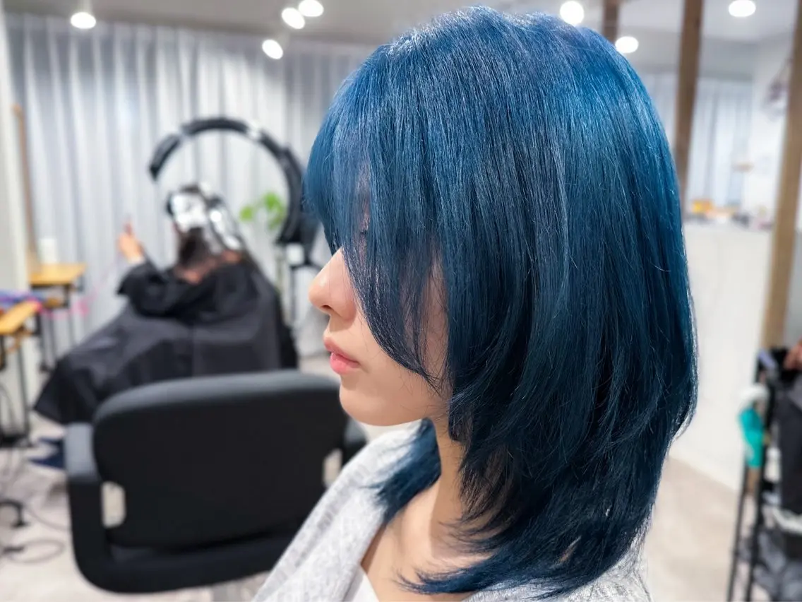 ミディアム カラー ブルーカラー 《髪質改善・縮毛矯正 /ブリーチ》坂本爽のヘアスタイル