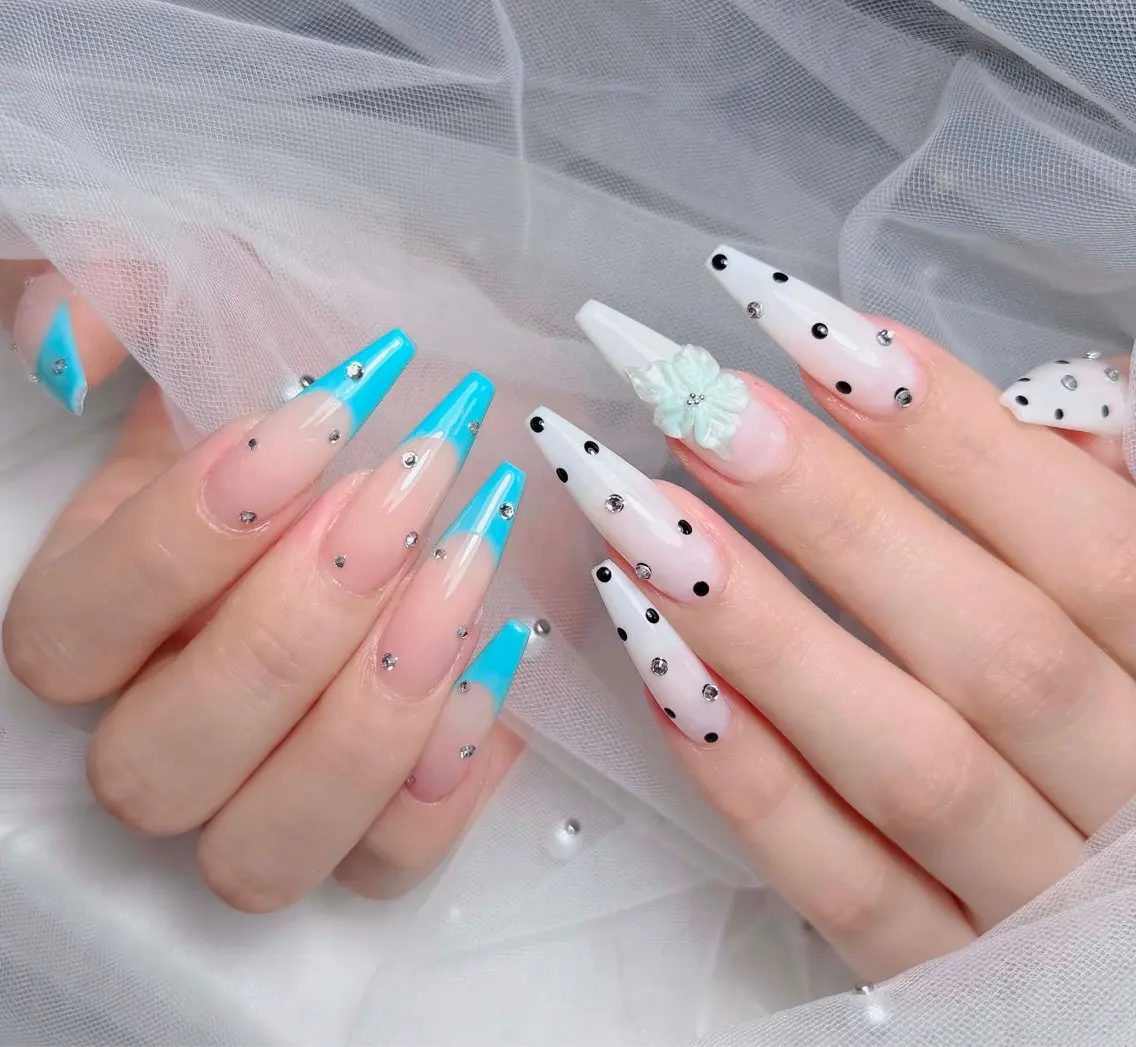 ネイル アートネイル 韓国ネイル 持ち込み ワンホンネイル ハンドネイル Lenie Nail Salonのネイルデザイン