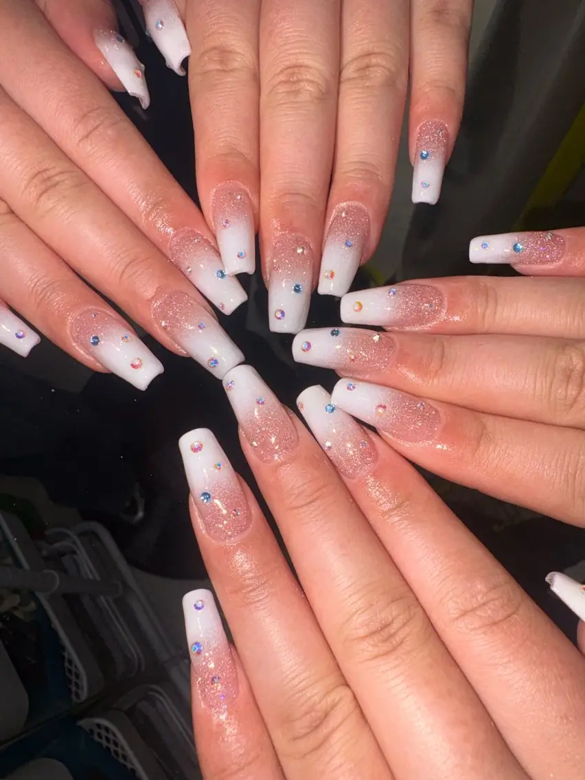 ネイル ストーンネイル 33nail✴️栄 スミレ❇️Gel-xのネイルデザイン