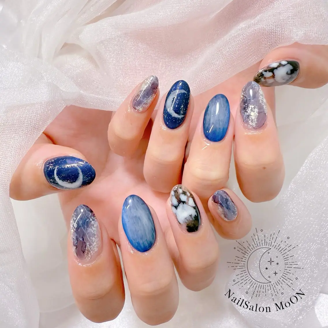 ネイル ハンドネイル ハンドケア MoON...❤︎ MeGuのネイルデザイン