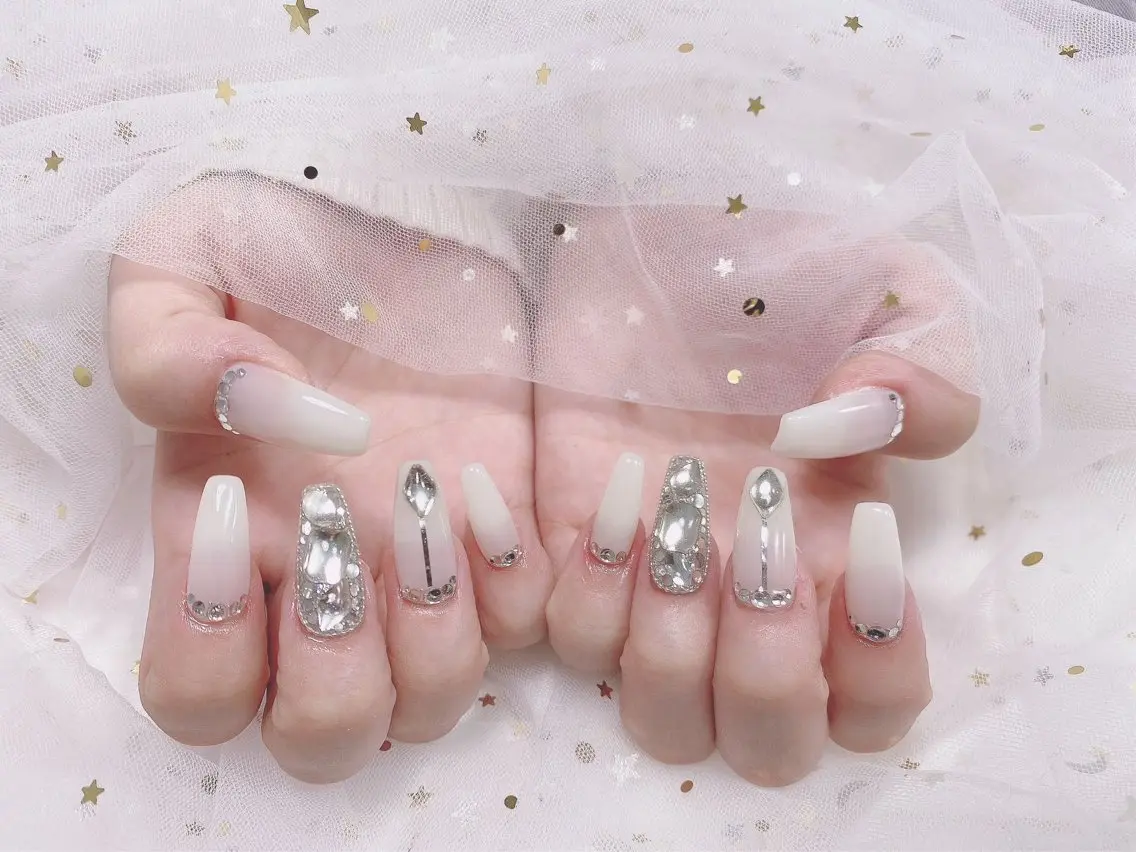 ネイル ジョリ kasumi🌹💅のネイルデザイン