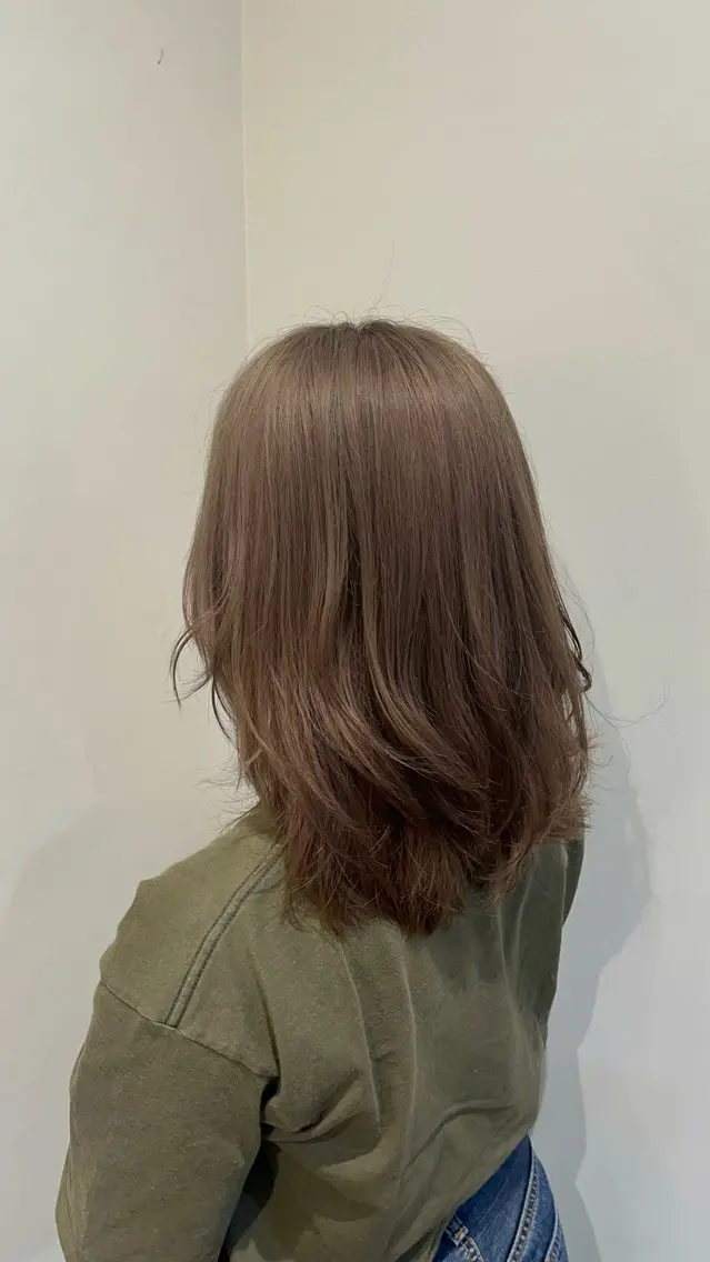 カラー ヘアカラー トリートメント 武原 虹音のヘアスタイル
