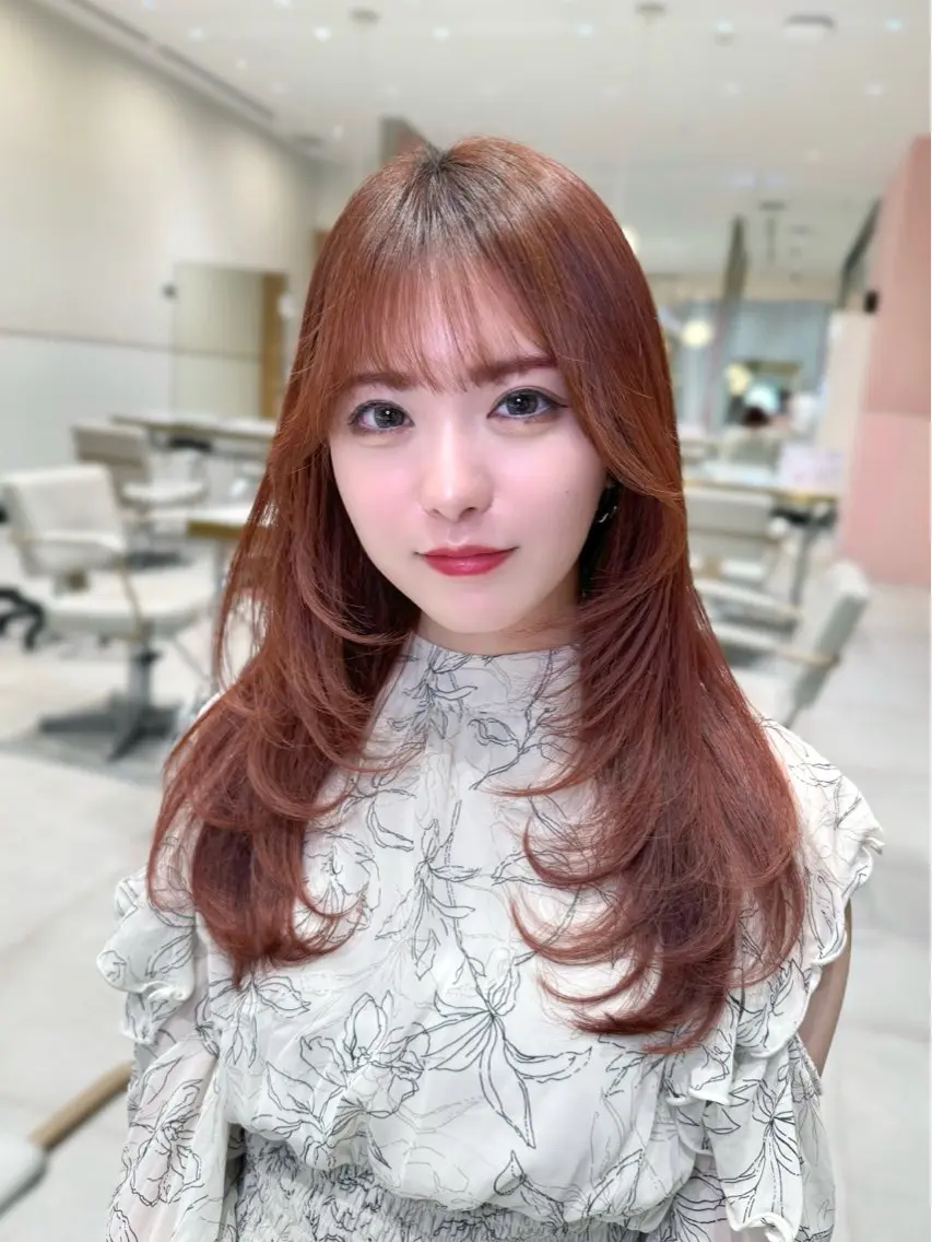 ロング カラー カット ヘアカラー トリートメント ヘッドスパ ヘアセット 韓国ヘア/レイヤー/ 顔まわり/りょーとのヘアスタイル