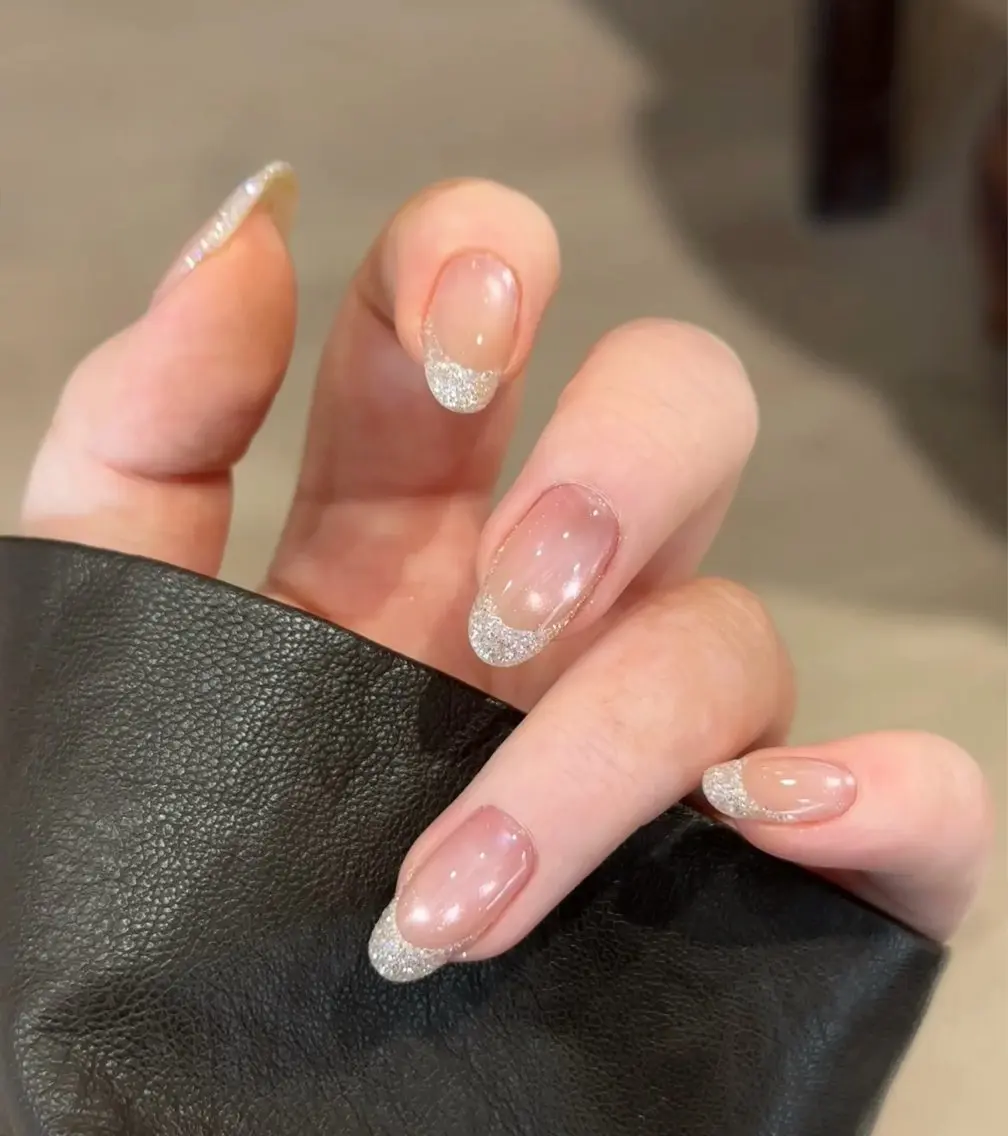 ネイル オーロラネイル フラワーネイル フットネイル フレンチネイル ジェルネイル ハンドネイル BabyYouMi nailのネイルデザイン