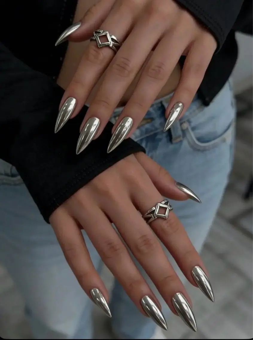 ネイル ハンドネイル NiJi Nailsのネイルデザイン