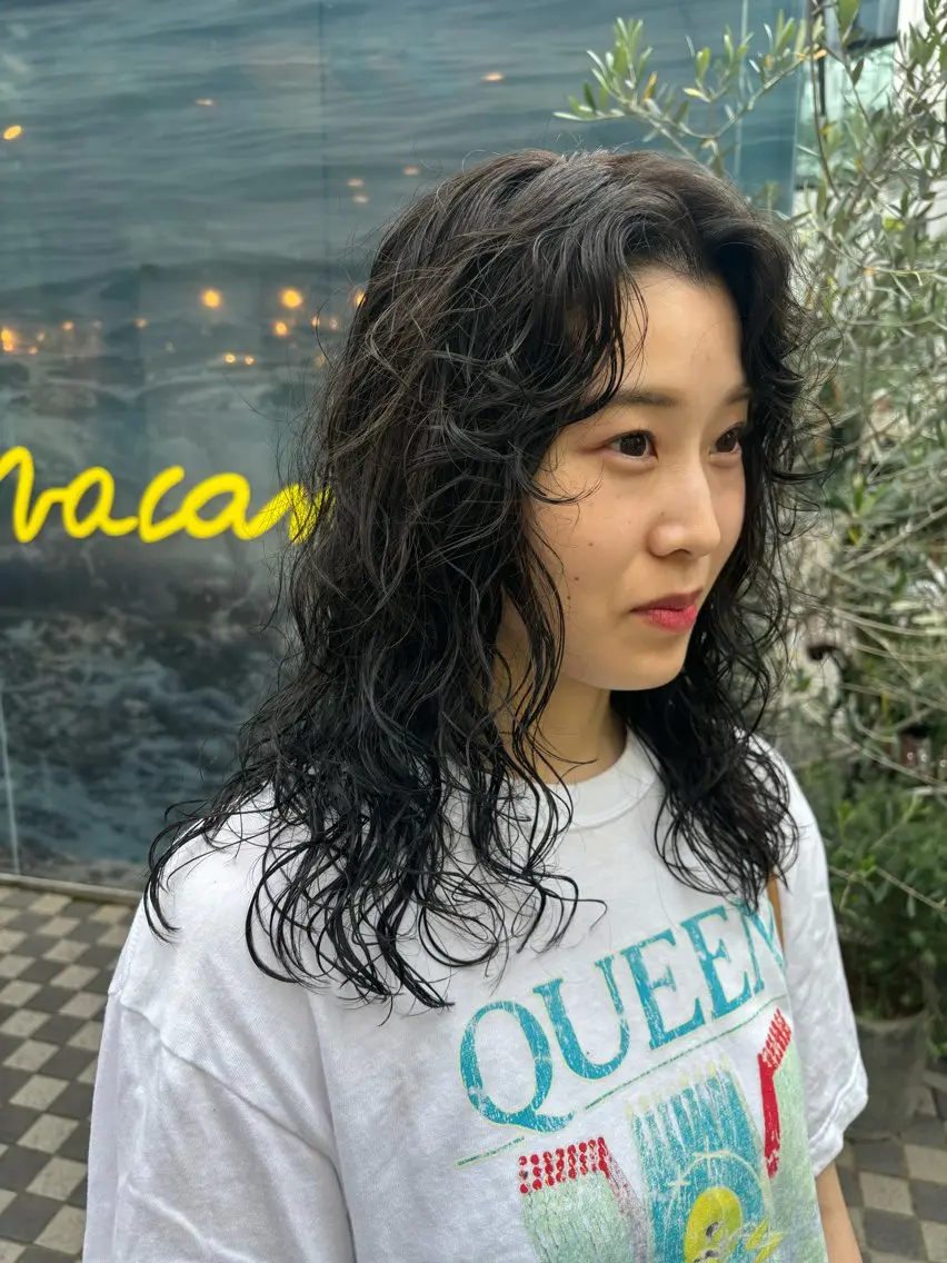 ミディアム カラー パーマ ヘアアレンジ ヘアカラー トリートメント ヘッドスパ 🌀パーマ レイヤー ボブ/marinoのヘアスタイル