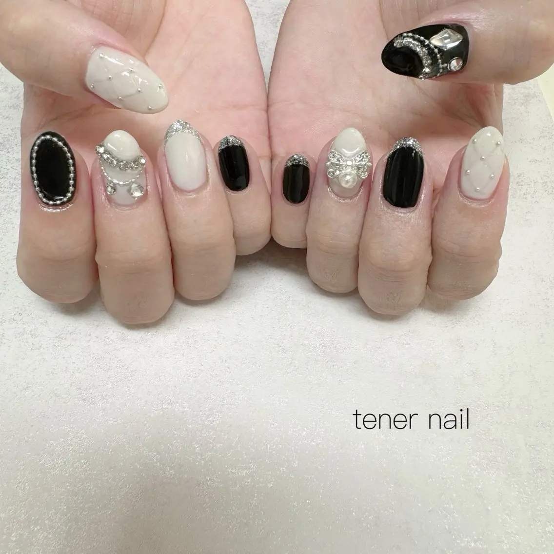 ネイル ホワイト ハンドネイル テネルネイル tener nailのネイルデザイン