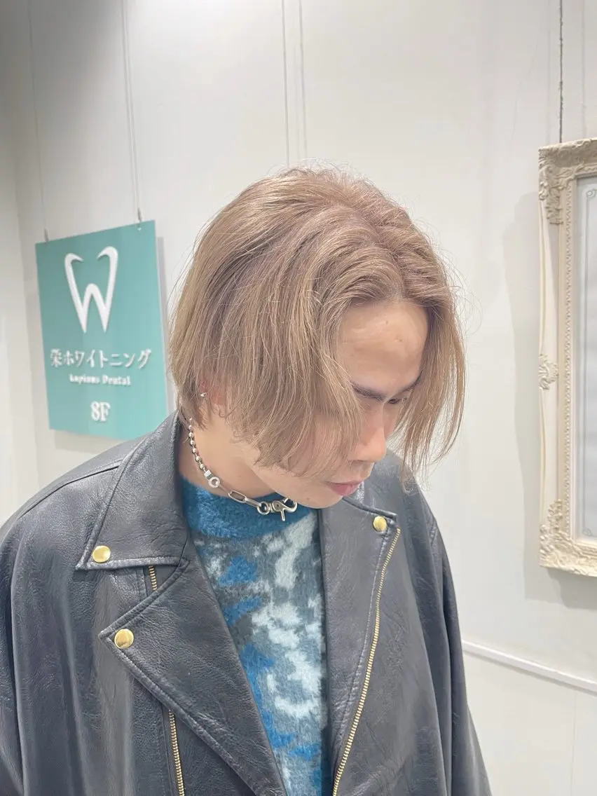 【メンズ限定】カット+ケアブリーチ+ダメージレス艶カラー+集中補修ケアトリートメントの写真