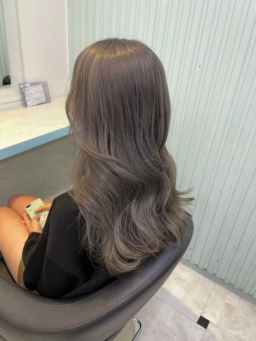 ロング カラー ヘアカラー トリートメント ブリーチカラー 🩵MIZUKIのヘアスタイル