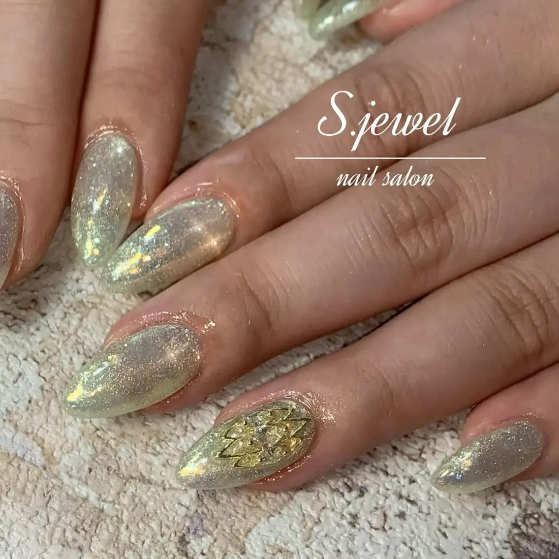ネイル S. JEWELのネイルデザイン