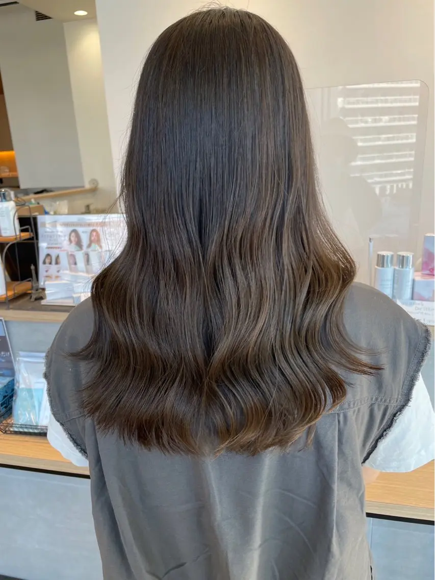 カラー 🟢似合わせカット/ ハセガワ🟢のヘアスタイル