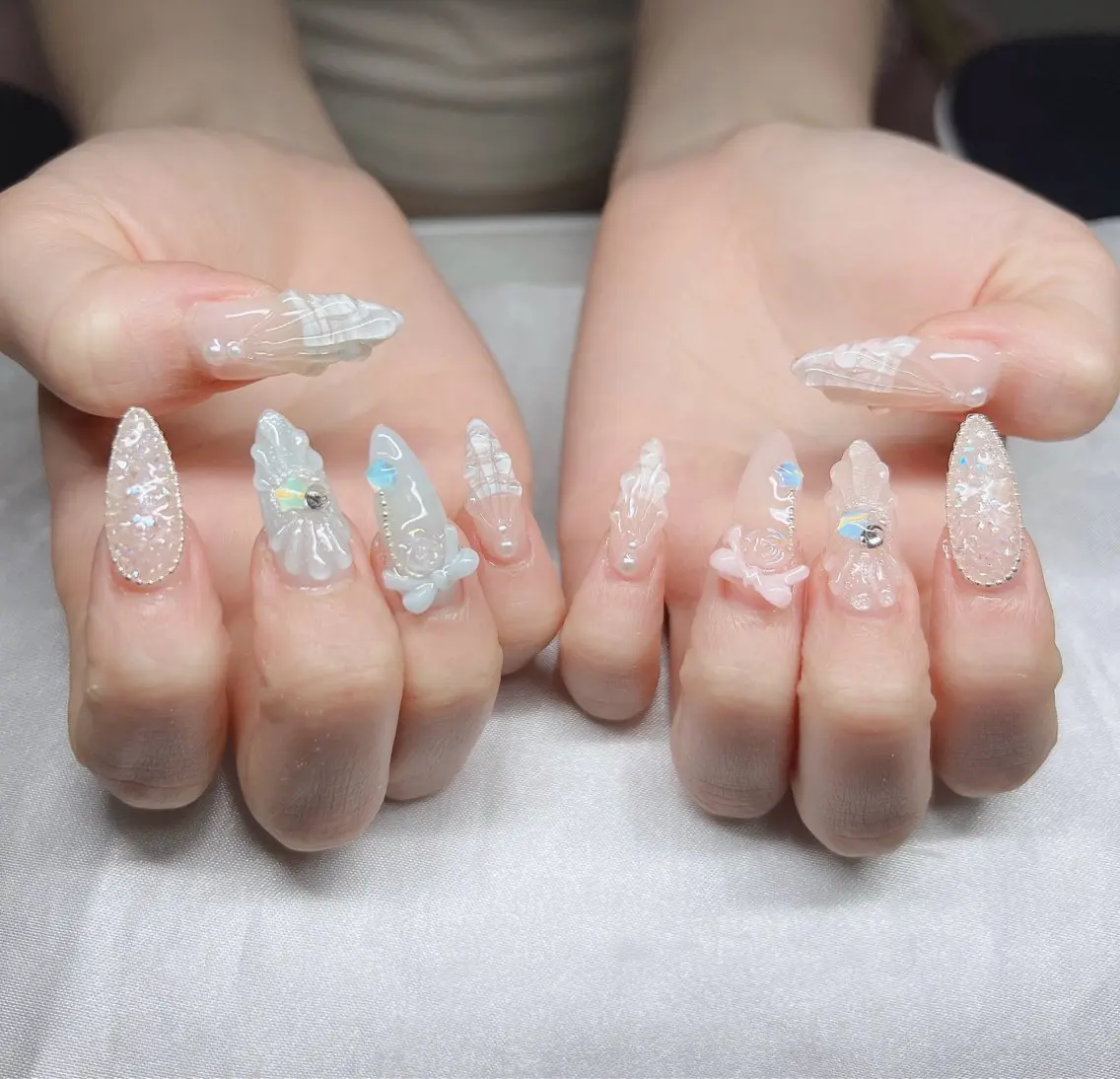 ネイル 長さ出し グラデーション キラキラネイル マグネットネイル ニュアンスネイル Lee Nails チップ長さだし専門店のネイルデザイン