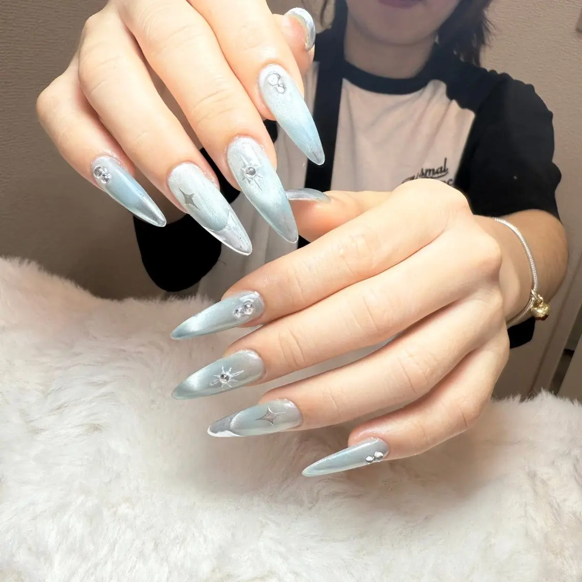 ネイル アートネイル 長さ出し フレンチネイル ガーリー 韓国ネイル Rin Nail 新大久保店のネイルデザイン