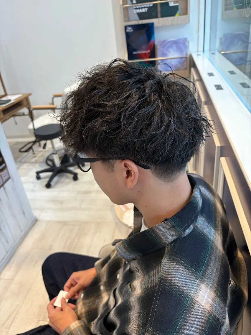 メンズ メンズパーマ カット パーマ 大槻 ハルカのヘアスタイル