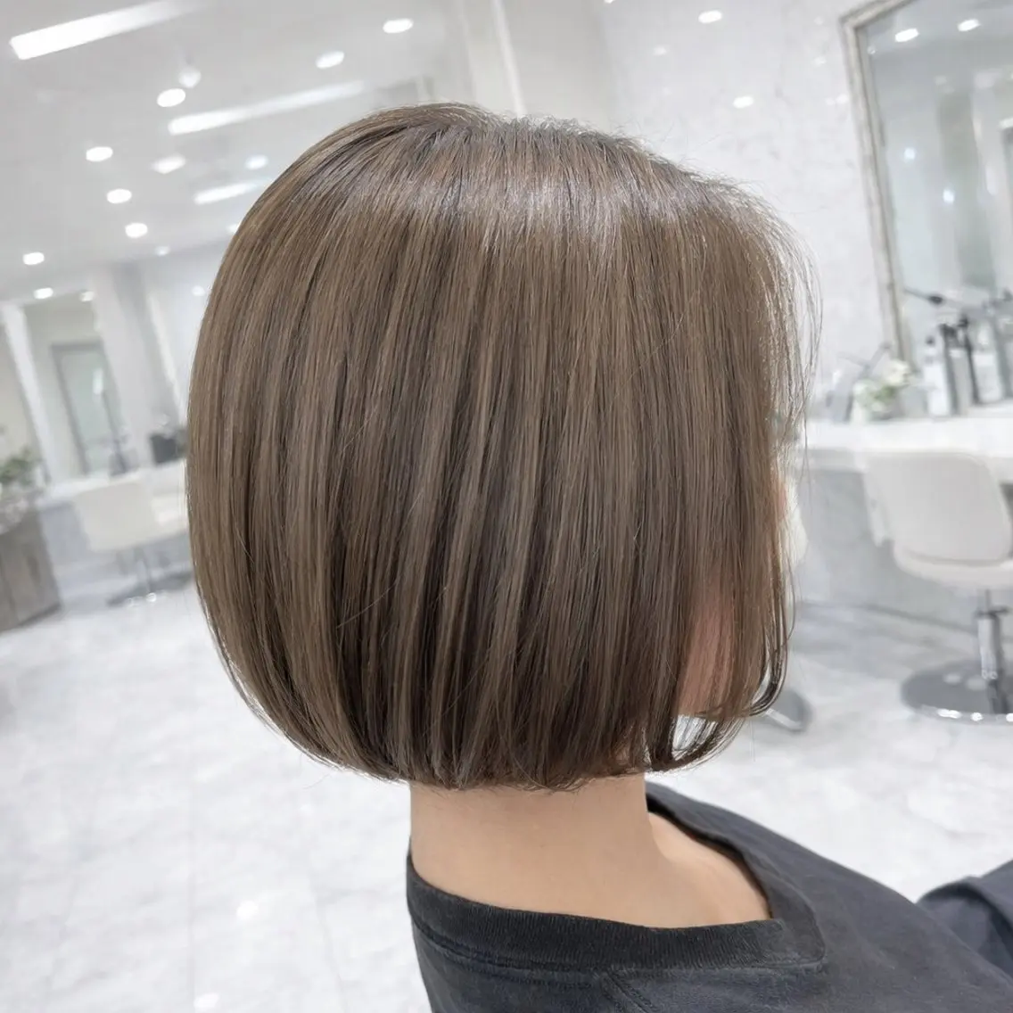 ショート ワンレンボブ ショートボブ アッシュ ボブ くびれヘア 🎴イトウユウ🎴 ボブ特化美容師のヘアスタイル