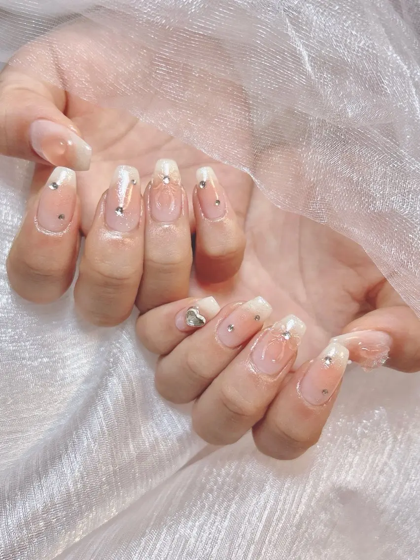 ネイル アートネイル OASIS nailsのネイルデザイン