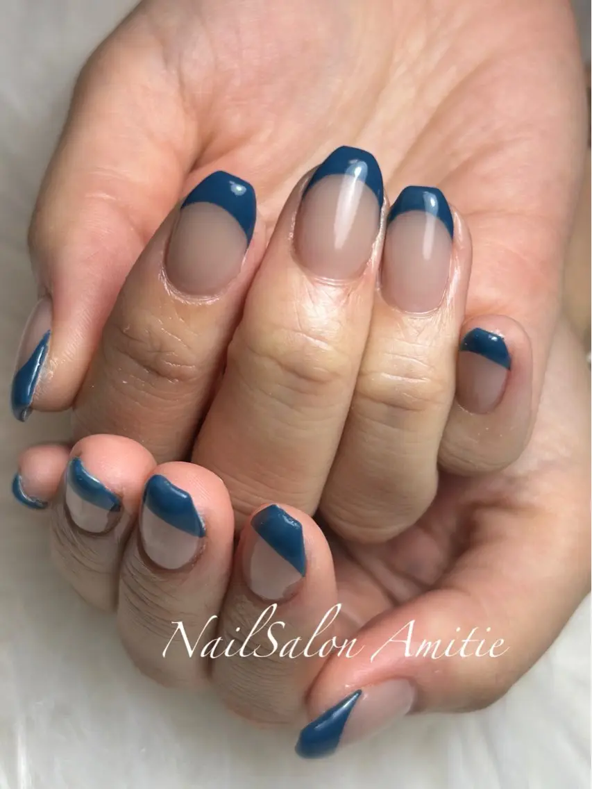 ネイル フレンチネイル ハンドネイル NailSalon Amitieのネイルデザイン