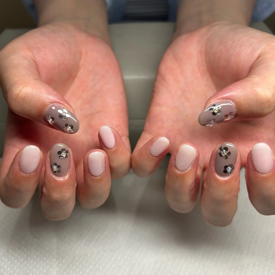 ネイル シンプルネイル ハンドネイル 水山 暎華のネイルデザイン