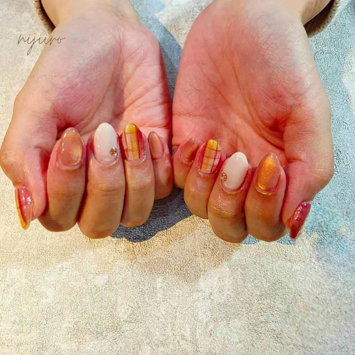 ネイル ハンドネイル nijiiro🌈 サトウのネイルデザイン
