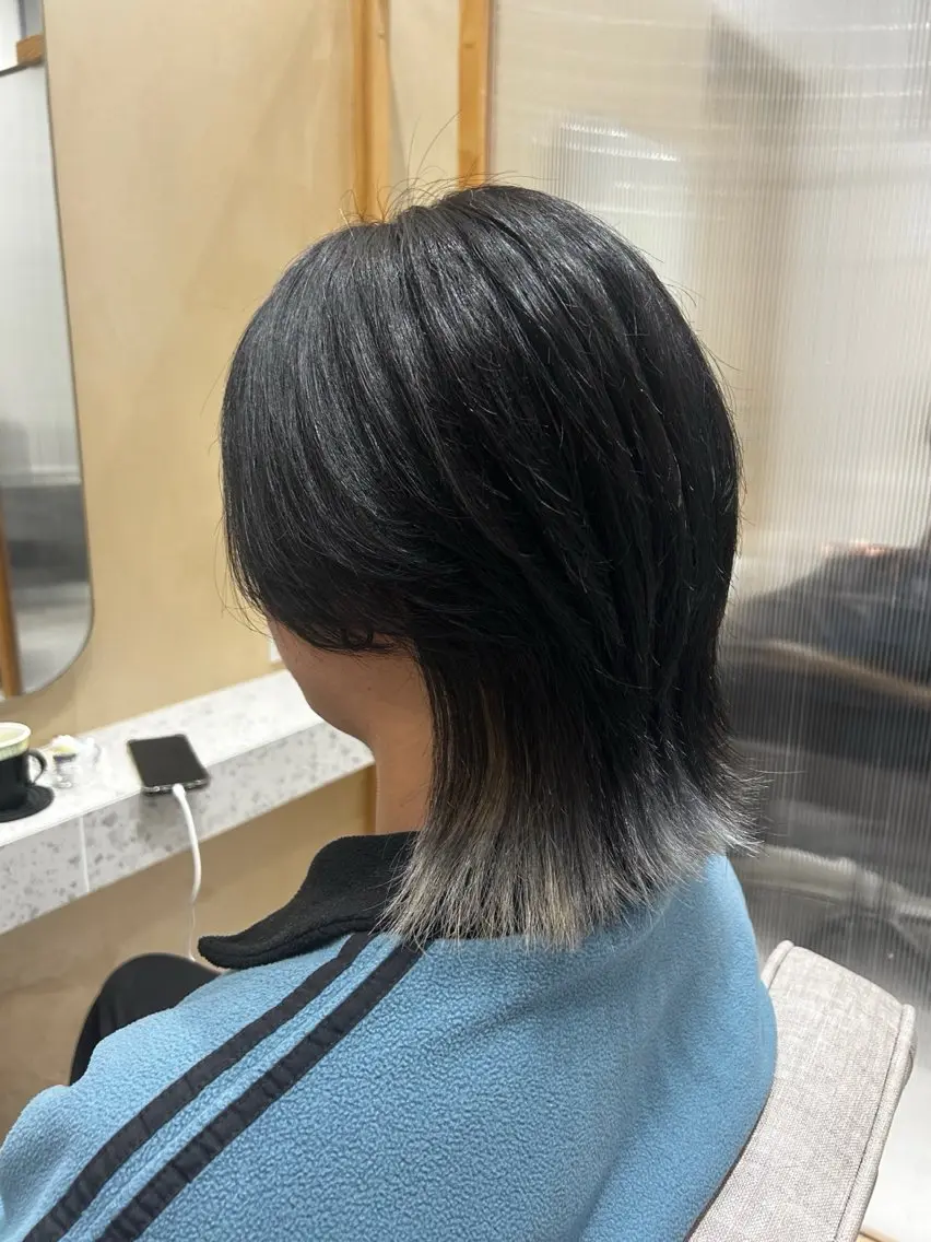 カラー メンズ メンズブリーチ メンズインナーカラー ブリーチ インナーカラー 🫧艶髪ボブ🫧 チカのヘアスタイル