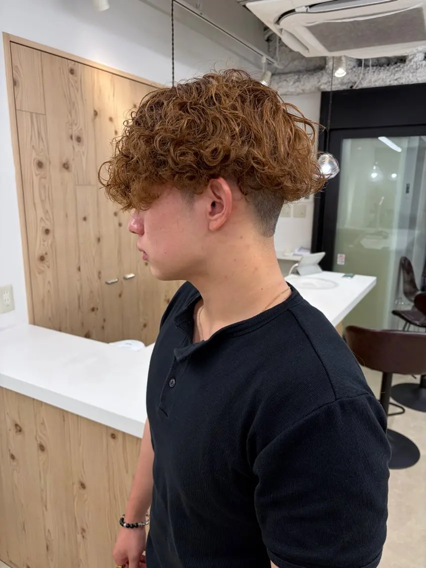 ショート パーマ メンズ メンズパーマ プードルパーマ プードルパーマ パーマ 透明感/ブリーチカラ ー🦋Rico🦋のヘアスタイル