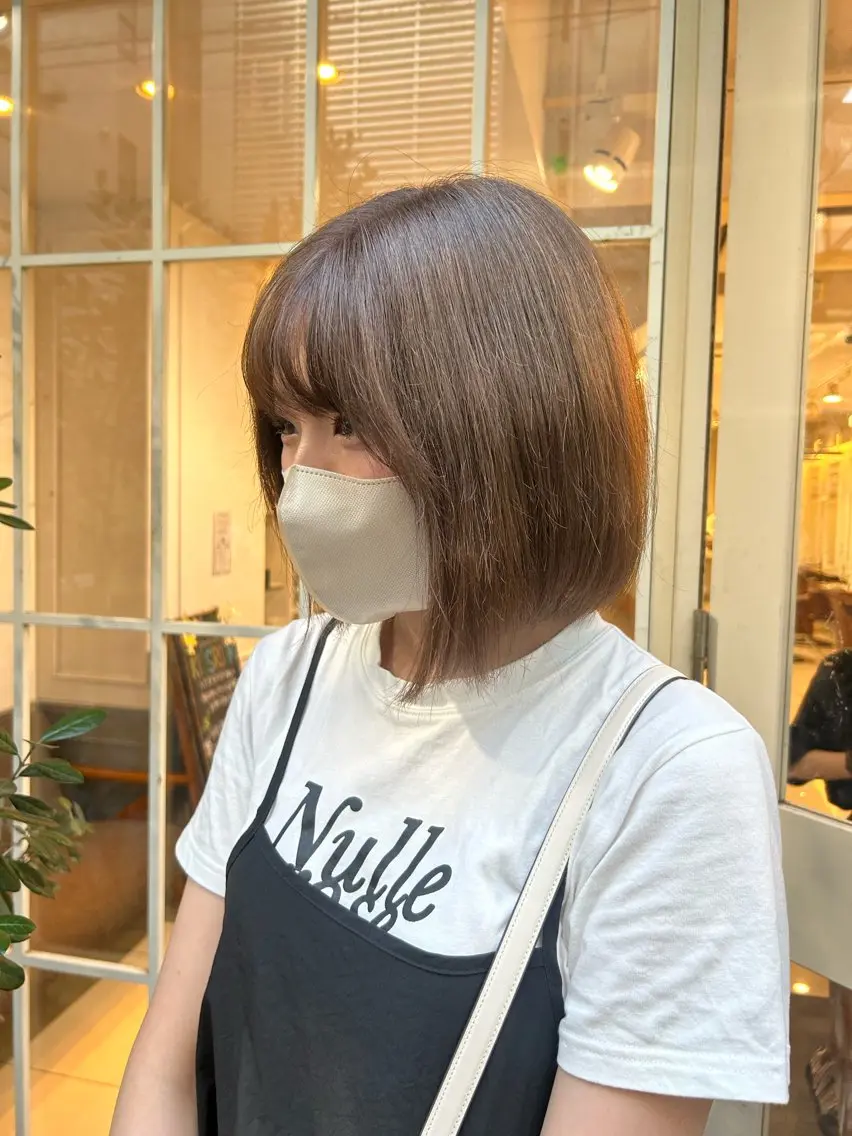 カラー ベージュカラー lomalia moekaのヘアスタイル