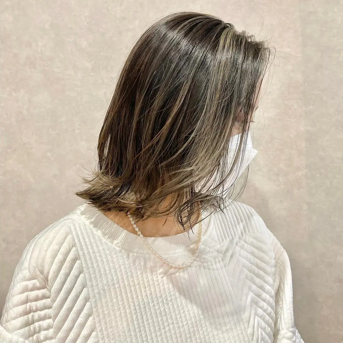 ミディアム カラー カット ヘアカラー トリートメント 一ノ瀬 暁のヘアスタイル
