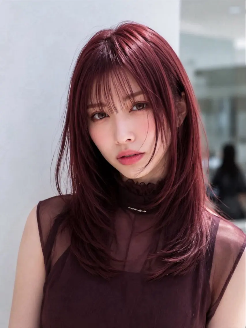 ロング カラー ヘアカラー 韓国×艶ハイトーンが かわいい✨️リオ🍒のヘアスタイル