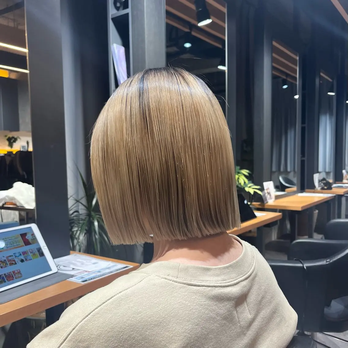 ショート plune 村松のヘアスタイル
