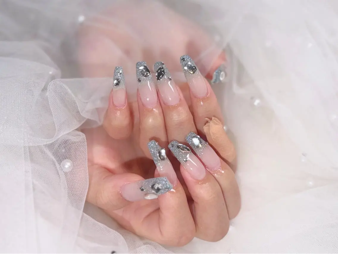 ネイル ハンドネイル ワンホン韓国ちゅるん ネイル✨🎀AMIのネイルデザイン